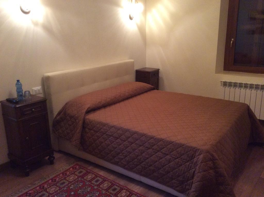 Cadorna Chalet Veleso Kamer foto